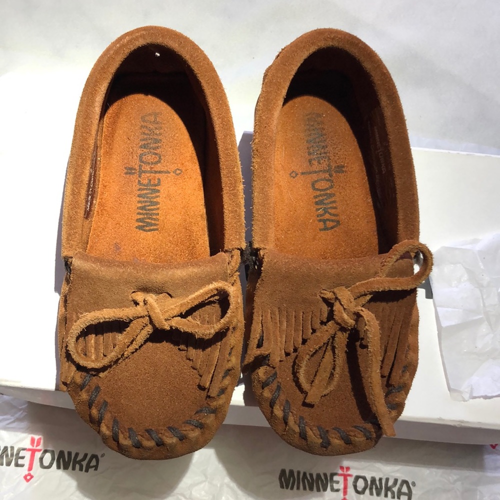 Minne Tonka moccasins